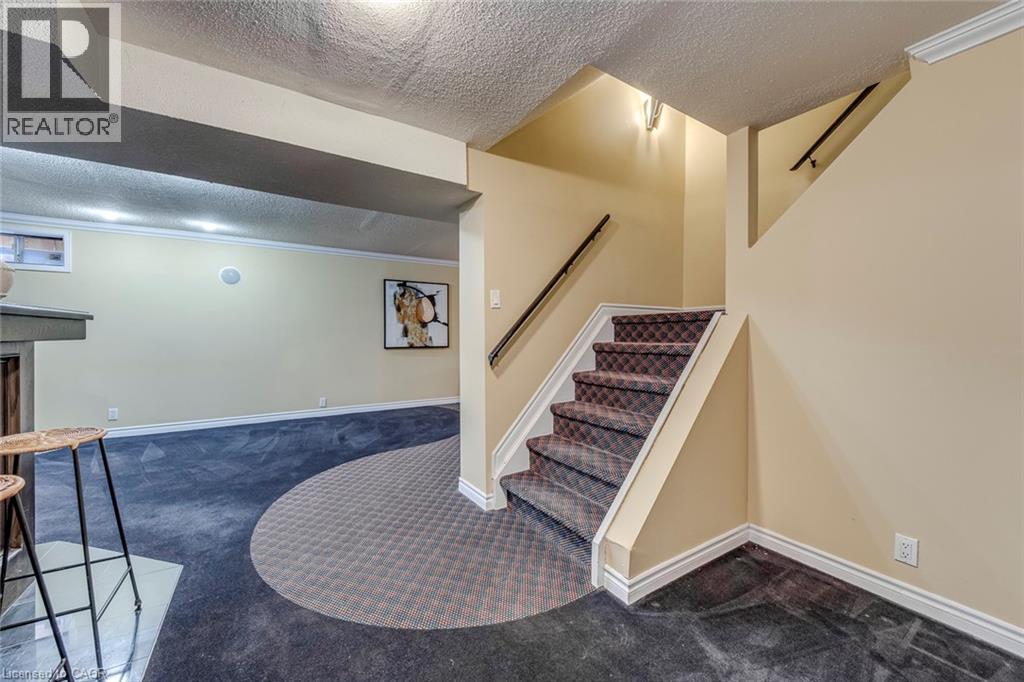 1633 Greenbriar Drive, Oakville, Ontario  L6M 1Y3 - Photo 34 - 40843902