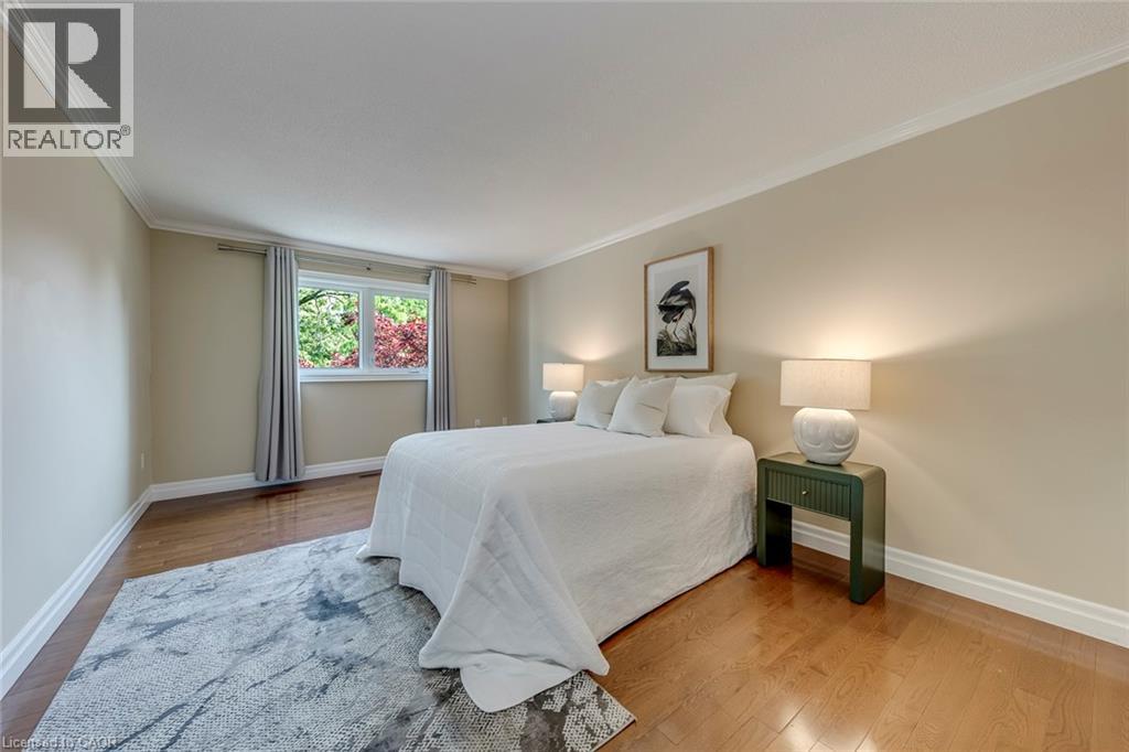 1633 Greenbriar Drive, Oakville, Ontario  L6M 1Y3 - Photo 22 - 40843902