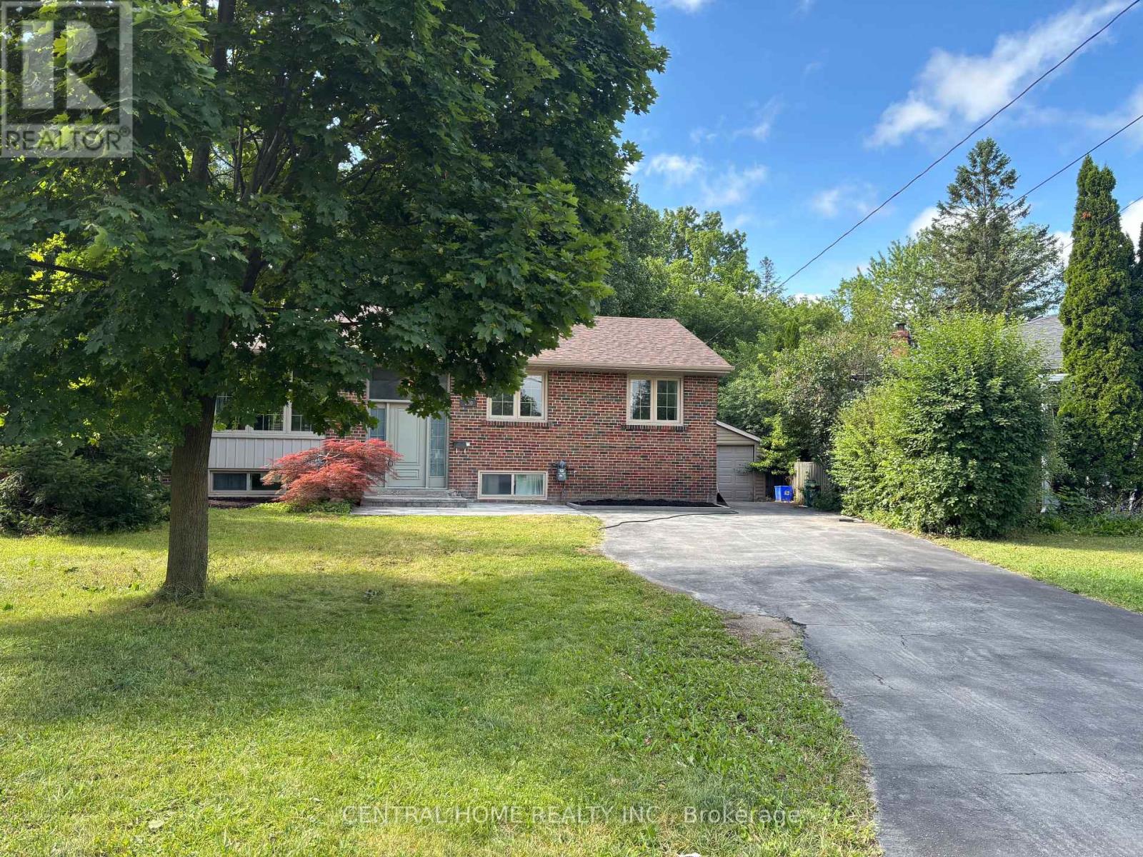 380 BENT CRESCENT, Richmond Hill, Ontario