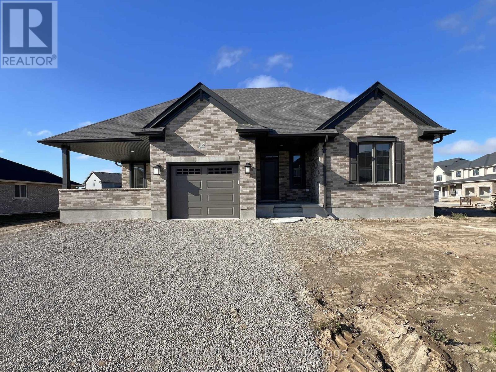 58 BRAUN AVENUE, Tillsonburg, Ontario