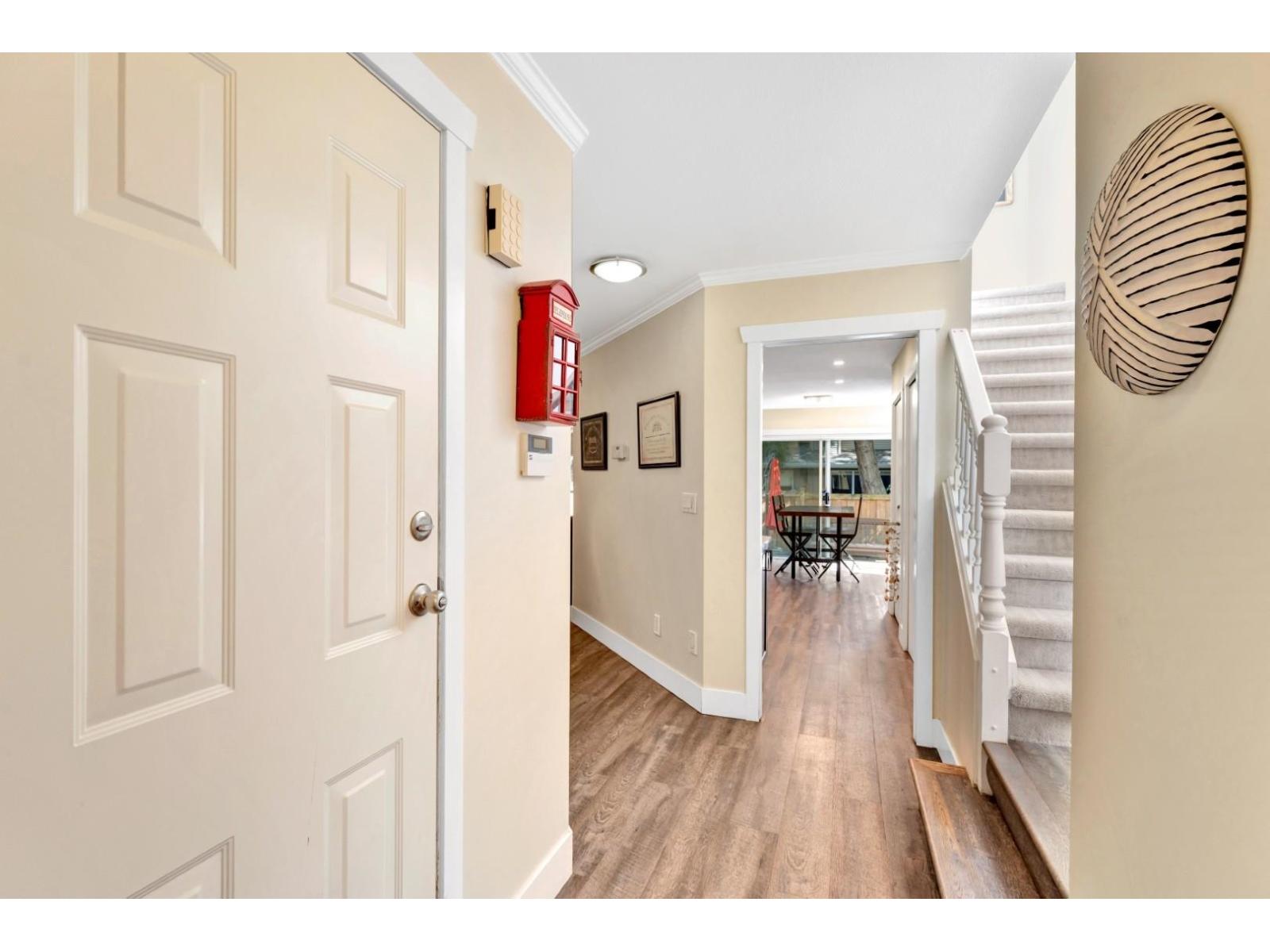8 8257 121a Street, Surrey, British Columbia V3W 3R4 - Photo 2 - R3148897