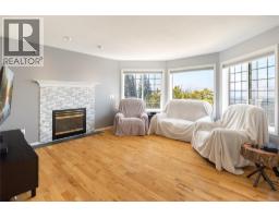 877 Toovey Road, Kelowna, British Columbia  V1X 6R2 - Photo 15 - 10394293
