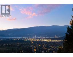 877 Toovey Road, Kelowna, British Columbia  V1X 6R2 - Photo 3 - 10394293