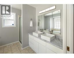 877 Toovey Road, Kelowna, British Columbia  V1X 6R2 - Photo 18 - 10394293