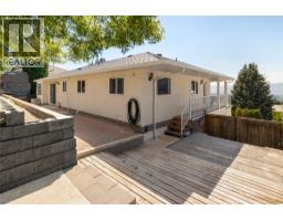 877 Toovey Road, Kelowna, British Columbia  V1X 6R2 - Photo 32 - 10394293
