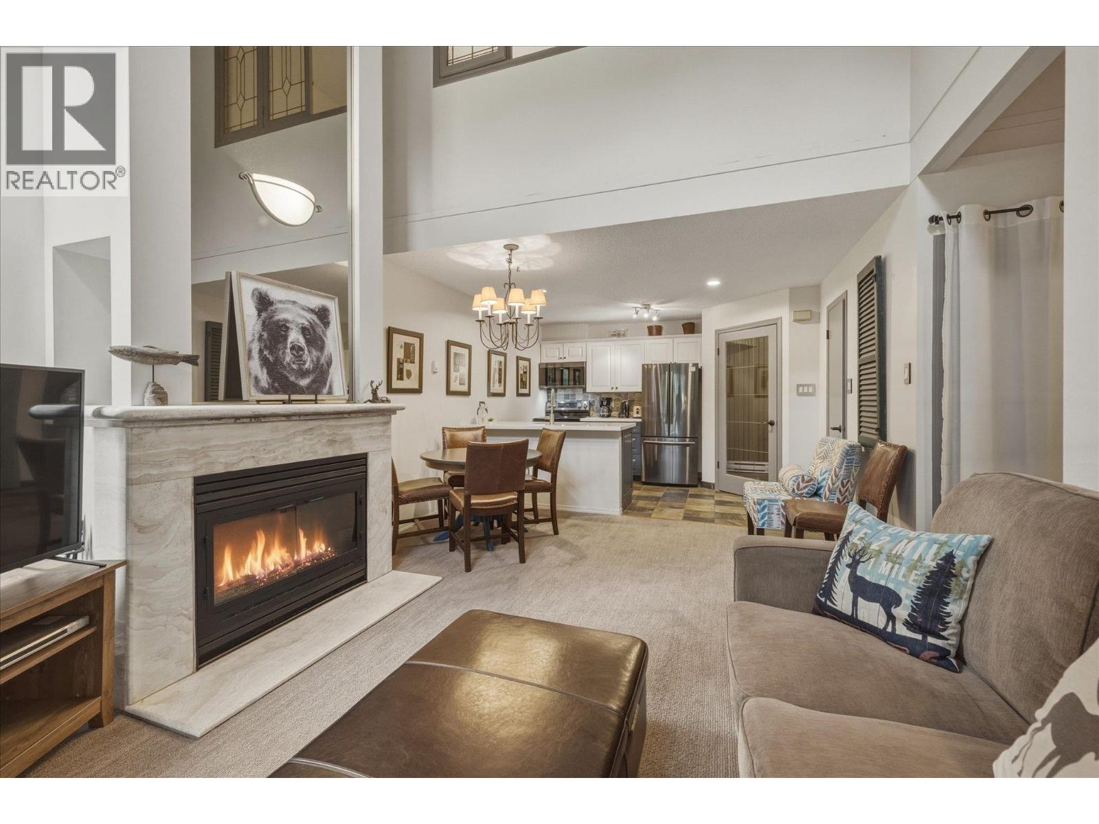 9 4510 Blackcomb Way, Whistler, British Columbia V8E 0X8 - Photo 3 - R3148128