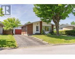 2184 MELFORT STREET, ottawa, Ontario