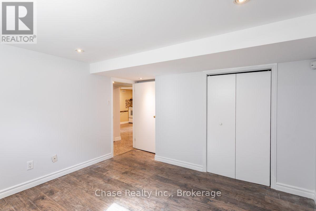 402 Guelph Line, Burlington (Brant), Ontario  L7R 3L4 - Photo 19 - W13593836