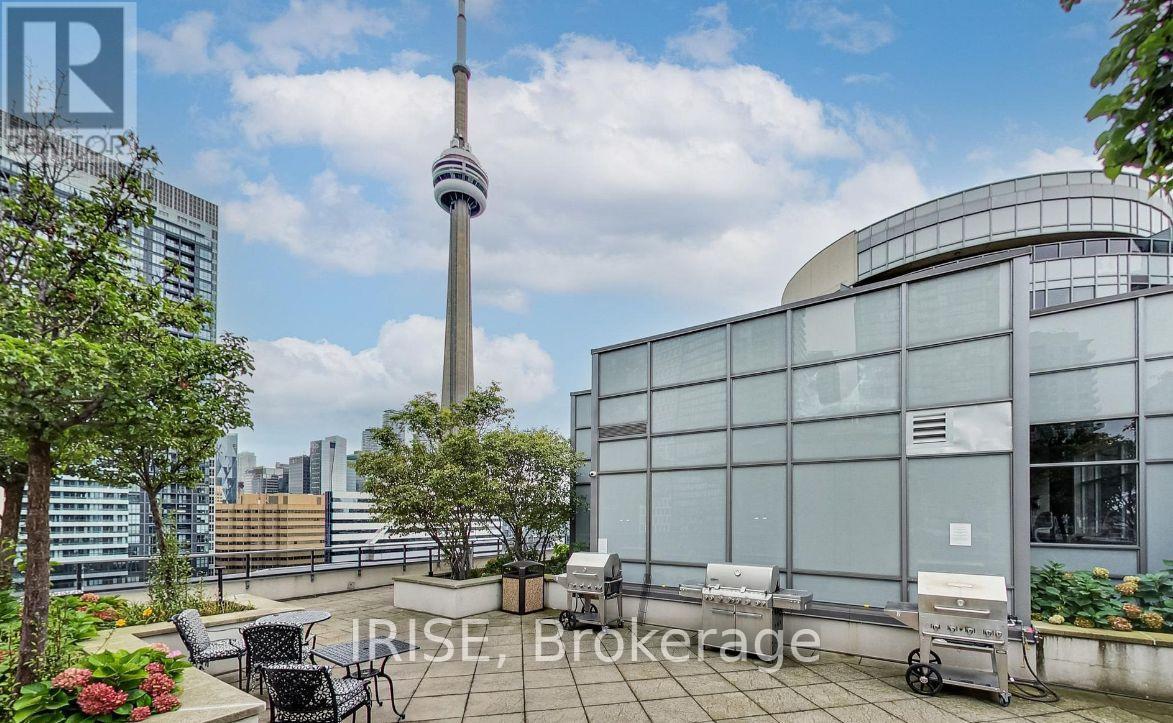 608 - 20 BLUE JAYS WAY - Photo 8