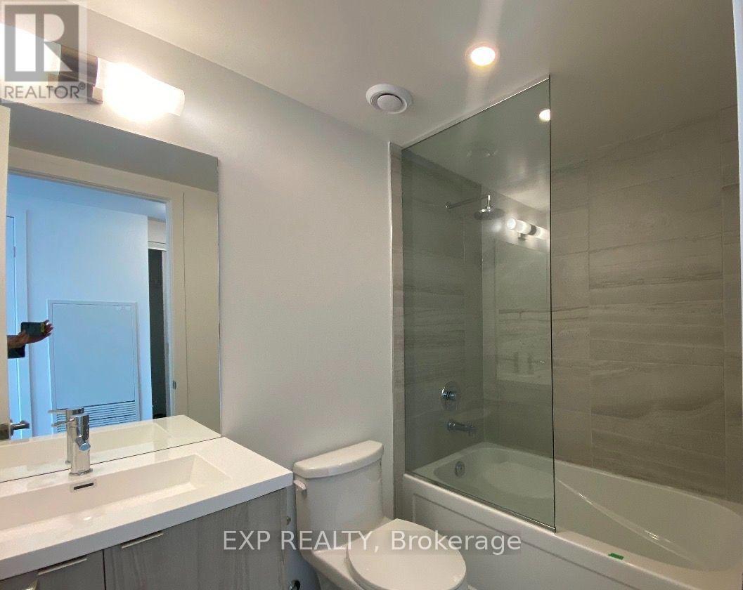 2815 - 138 Downes Street, Toronto, Ontario  M5E 0E4 - Photo 6 - C13593634