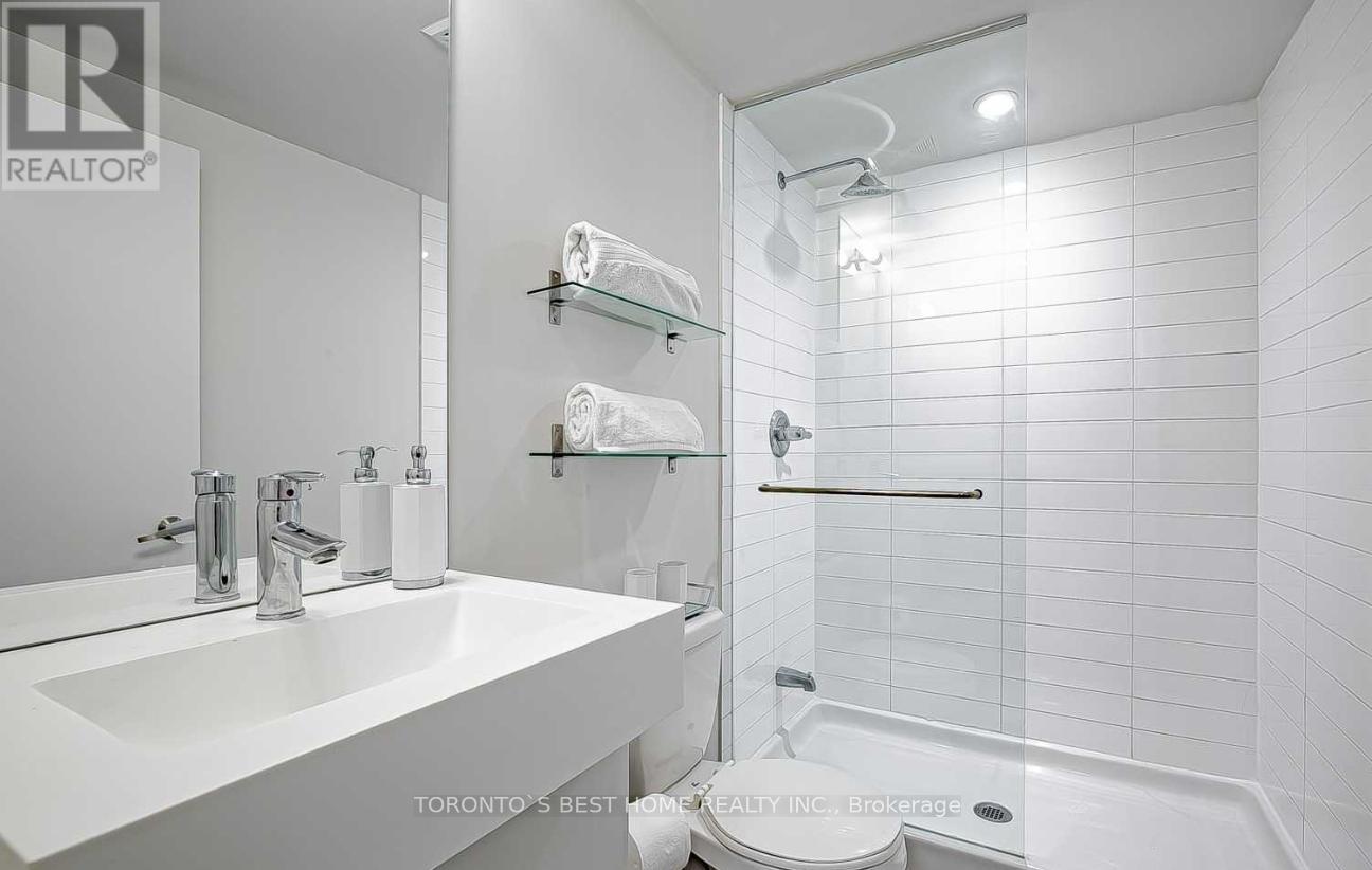 2bd Bed - 418 Lake Shore Boulevard W, Toronto, Ontario  M5V 2V9 - Photo 6 - C13593772