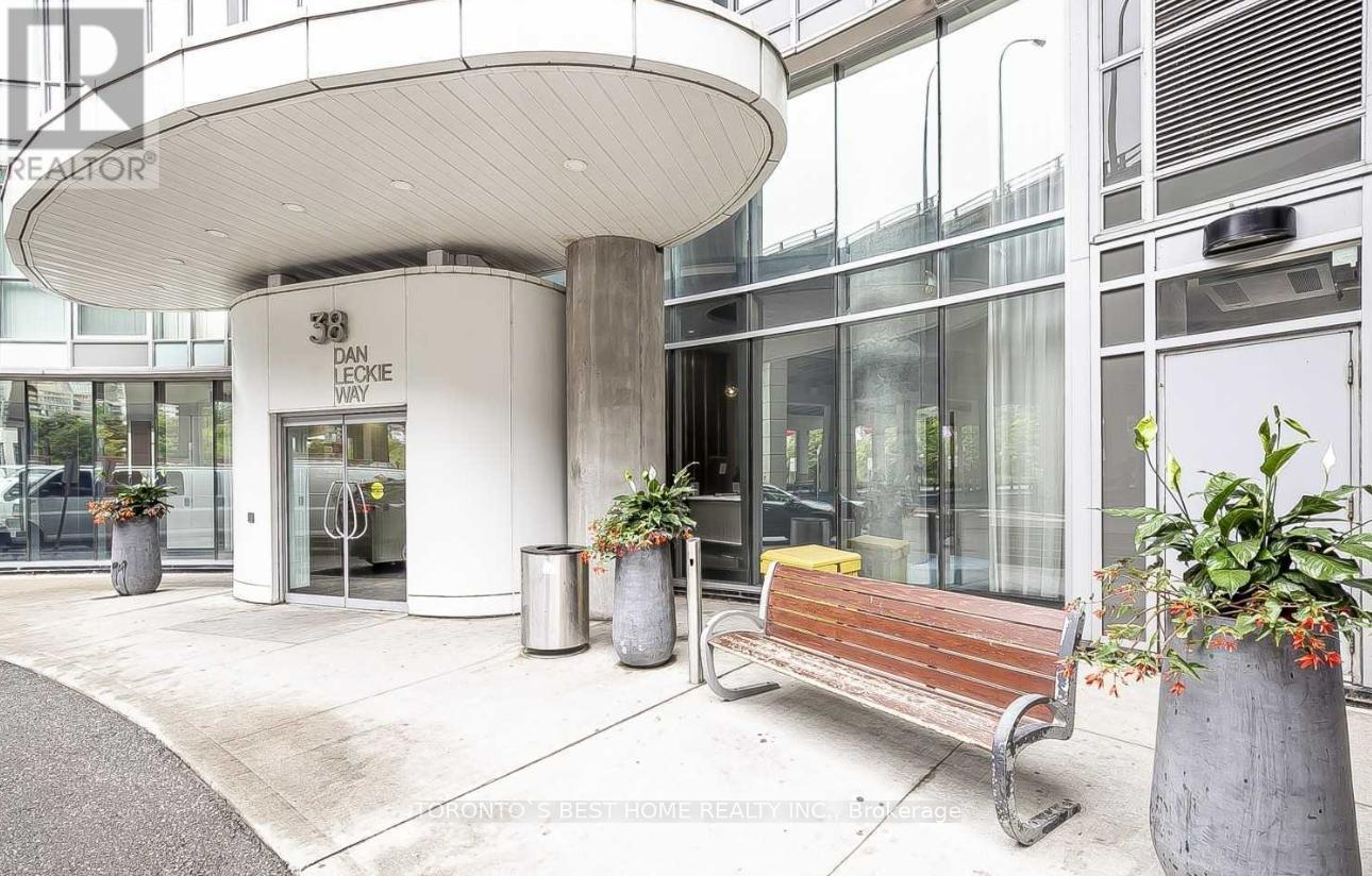 2bd Bed - 418 Lake Shore Boulevard W, Toronto, Ontario  M5V 2V9 - Photo 7 - C13593772