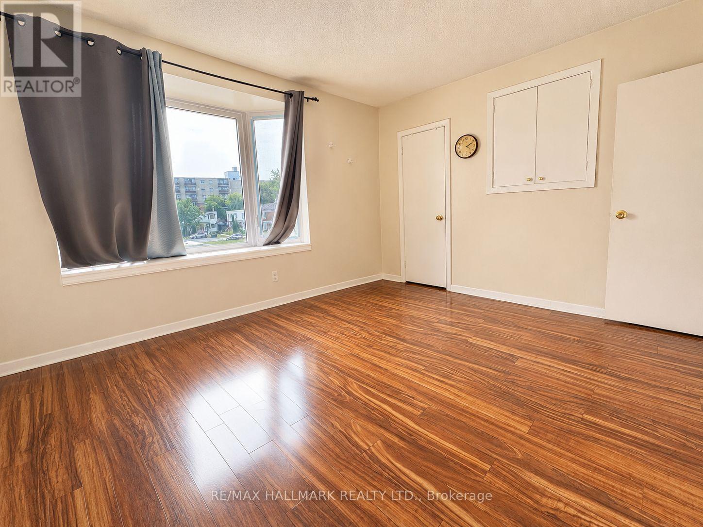 31 - 740 Kennedy Road, Toronto, Ontario  M1K 2C5 - Photo 11 - E13593614