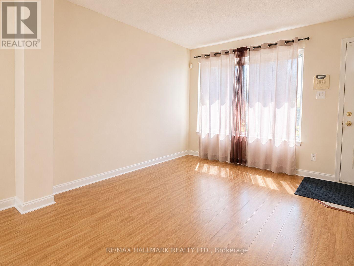31 - 740 Kennedy Road, Toronto, Ontario  M1K 2C5 - Photo 3 - E13593614
