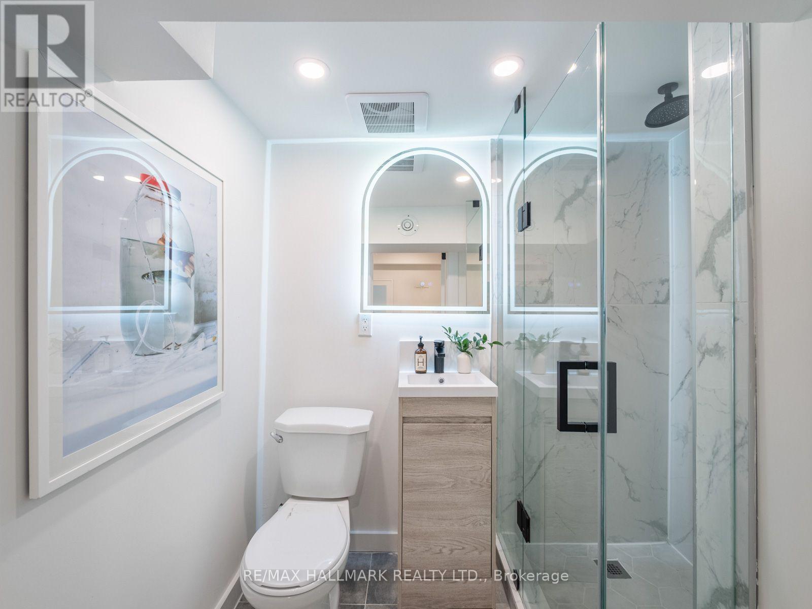 149 Victor Avenue, Toronto, Ontario  M4K 1A9 - Photo 40 - E13593666