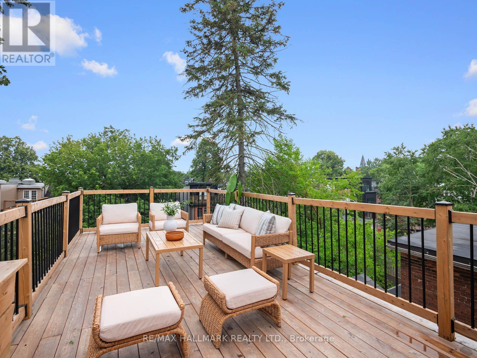 149 Victor Avenue, Toronto, Ontario  M4K 1A9 - Photo 43 - E13593666