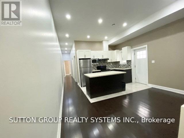 2 - 924 Danforth Avenue, Toronto, Ontario  M4J 1L9 - Photo 3 - E13593492