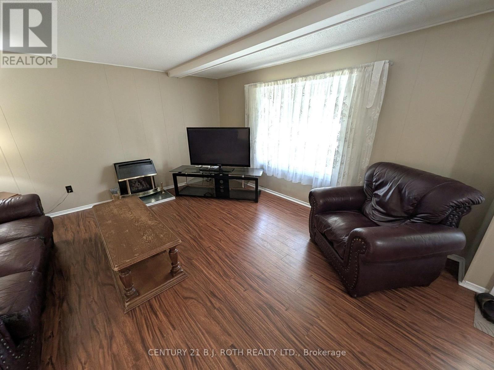 66 Linden Lane, Innisfil, Ontario  L9S 1P2 - Photo 10 - N13593718