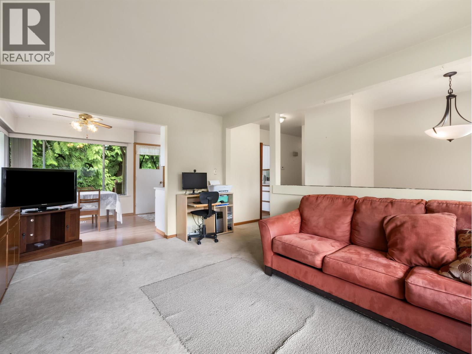 628 E St. James Road, North Vancouver, British Columbia  V7N 1L6 - Photo 10 - R3148660