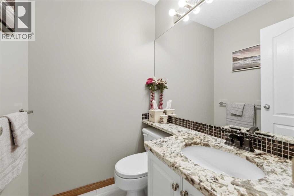 71 Woodpark Close Sw, Calgary, Alberta  T2W 6G9 - Photo 43 - A2329700
