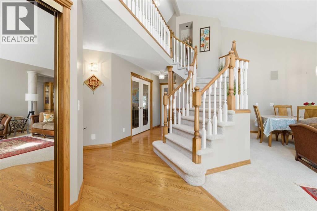 71 Woodpark Close Sw, Calgary, Alberta  T2W 6G9 - Photo 15 - A2329700