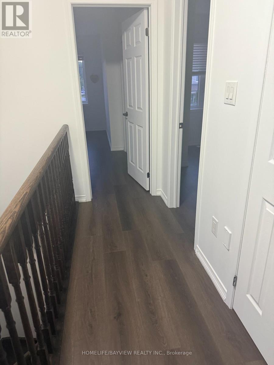 Main Floor - 22 Edsel Road, Brampton, Ontario  L7A 4K6 - Photo 6 - W13593774