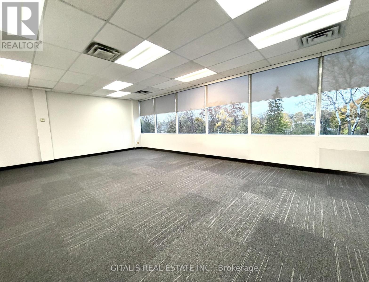 200 - 1599 Hurontario Street, Mississauga, Ontario  L5G 4S1 - Photo 2 - W13593870