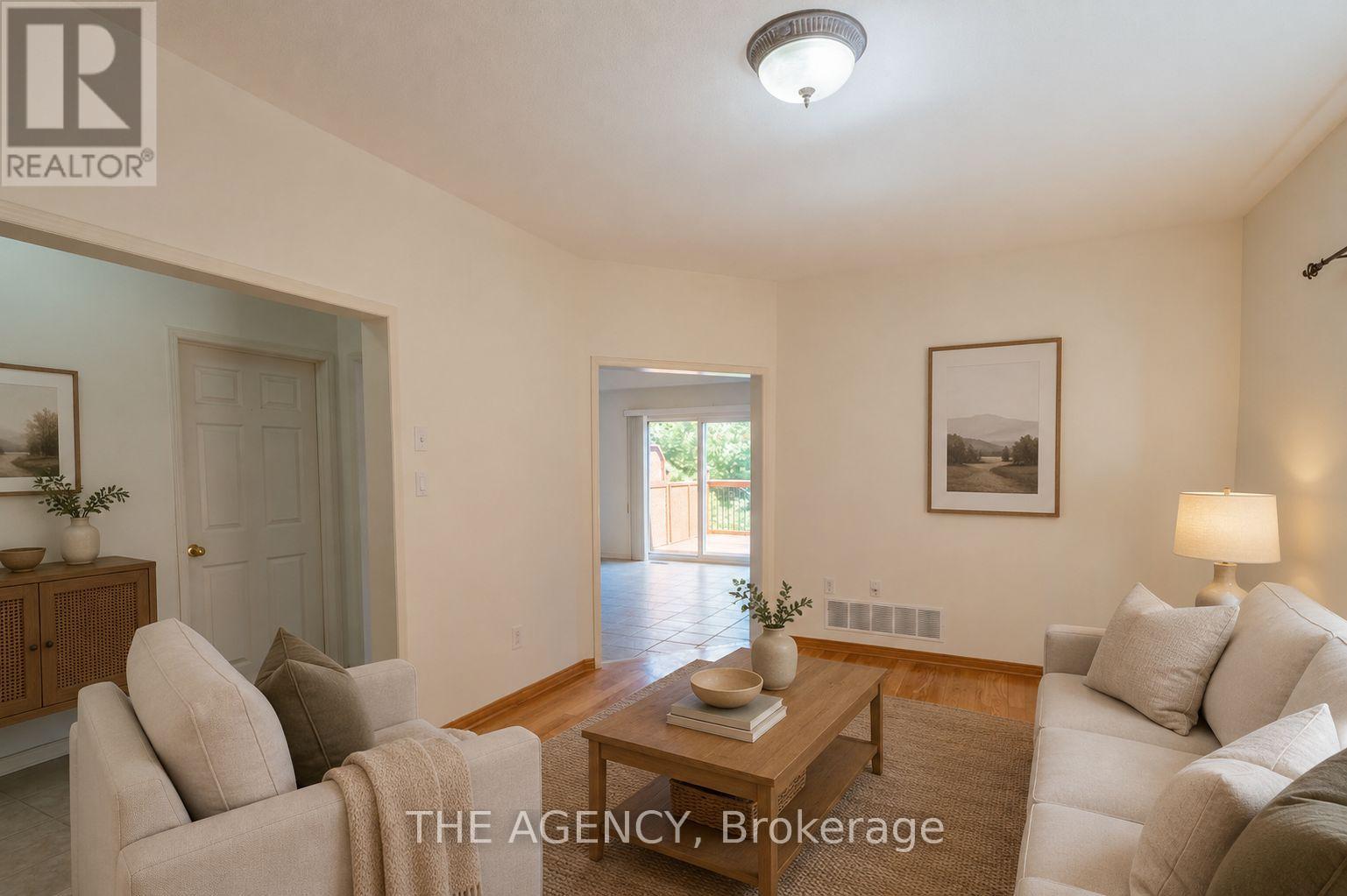 Upper - 45 Silvervalley Drive, Caledon, Ontario  L7E 2Y7 - Photo 6 - W13593880