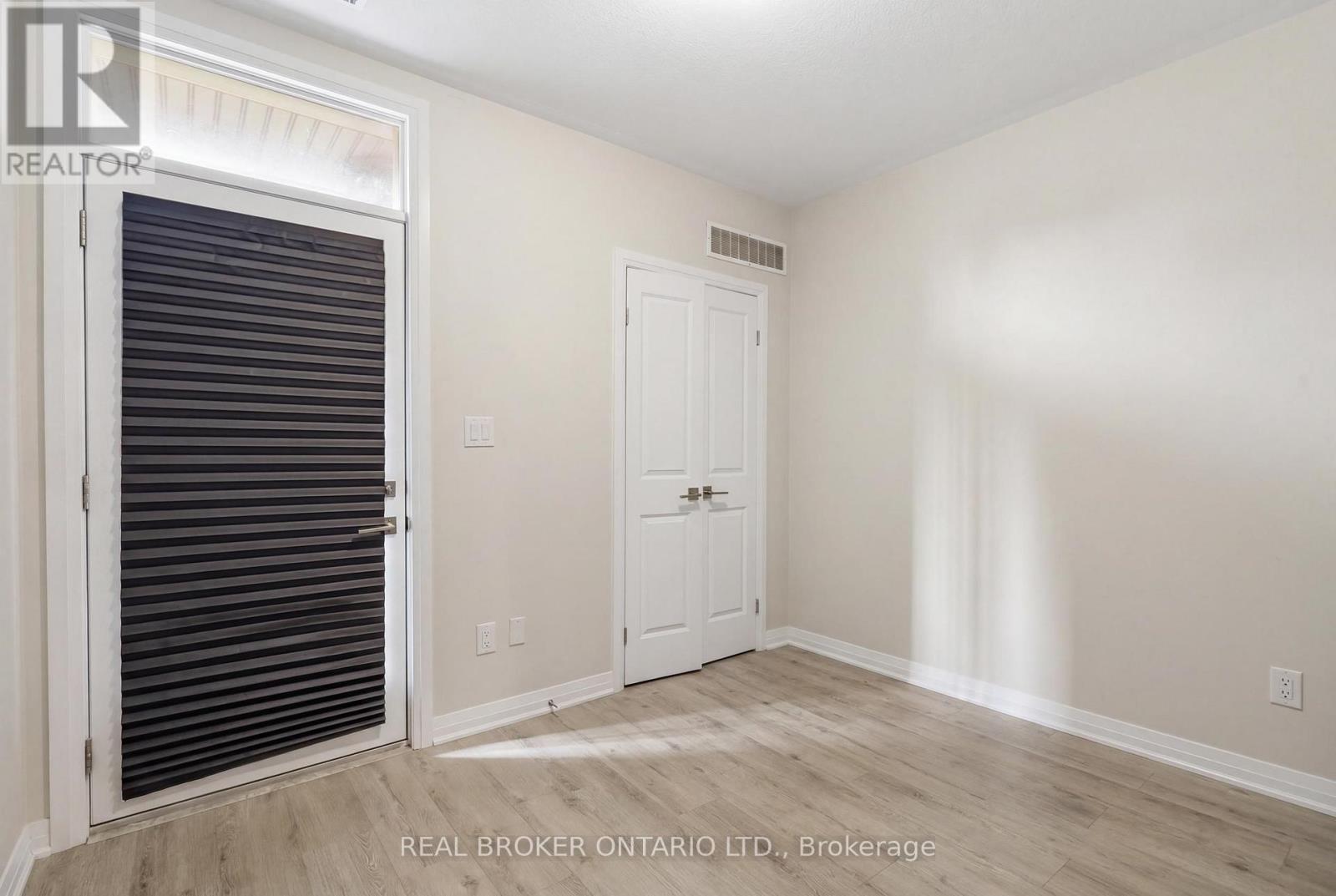 1 G - 155 Thomas Slee Drive SE, Kitchener, Ontario  N2P 2X5 - Photo 28 - X13593822