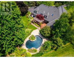 27 BLACKBERRY PLACE, Hamilton, Ontario