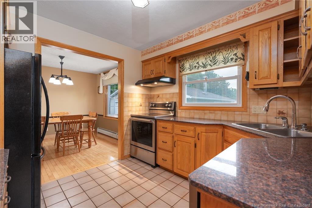 130 Sunrise Esates Drive, New Maryland, New Brunswick  E3C 1G6 - Photo 10 - NB144541