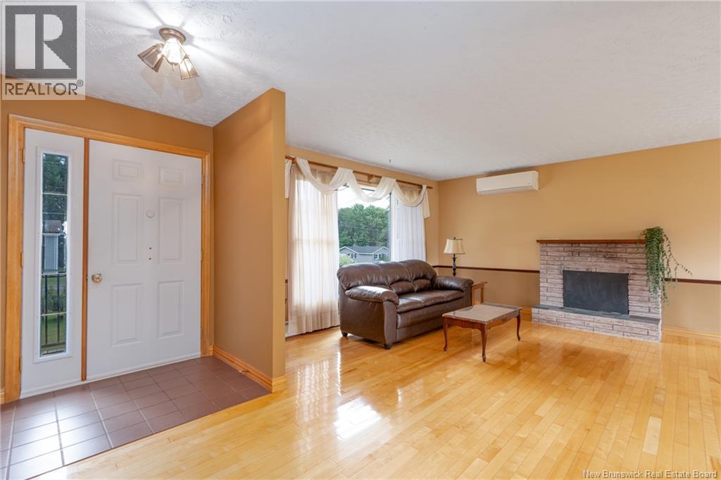130 Sunrise Esates Drive, New Maryland, New Brunswick  E3C 1G6 - Photo 12 - NB144541