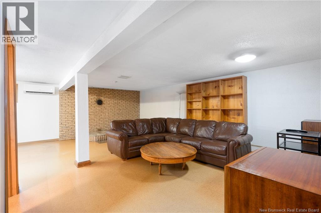 130 Sunrise Esates Drive, New Maryland, New Brunswick  E3C 1G6 - Photo 21 - NB144541