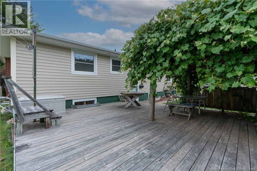 130 Sunrise Esates Drive, New Maryland, New Brunswick  E3C 1G6 - Photo 31 - NB144541