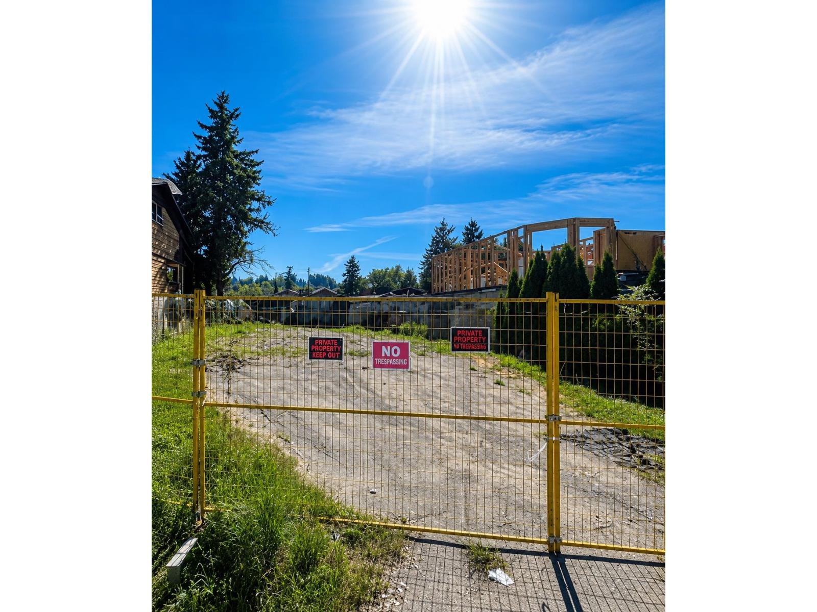 12766 113a Avenue, Surrey, British Columbia  V3V 3M4 - Photo 2 - R3147584