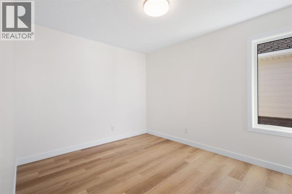 53 Versant Point SW, Calgary, Alberta  T2Y 0X1 - Photo 34 - A2328185