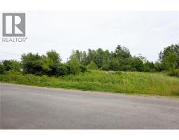 201 Susan Drive, Lincoln, New Brunswick