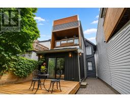 418 OSSINGTON AVENUE, Toronto, Ontario