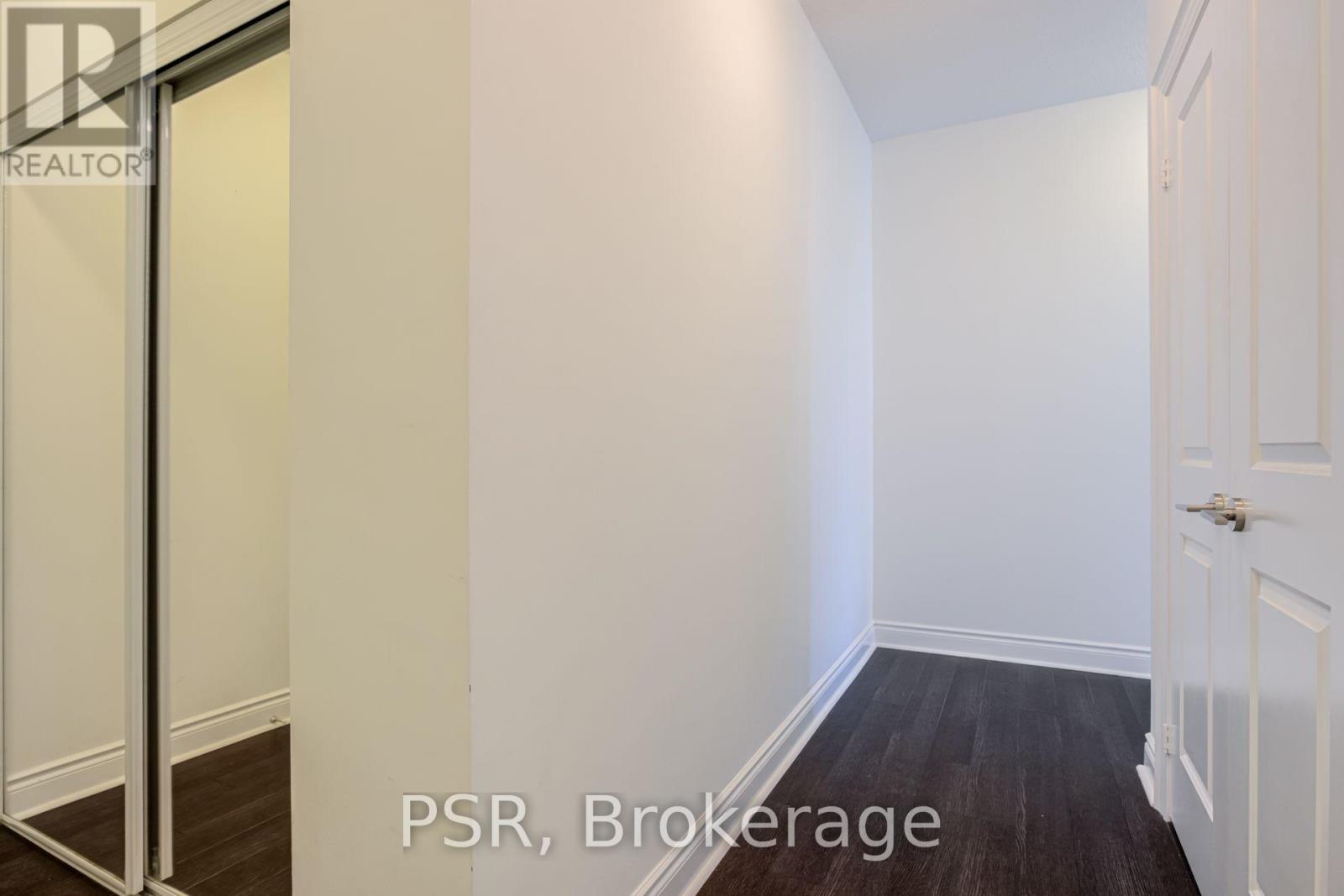 1909 - 28 Ted Rogers Way, Toronto, Ontario  M4Y 2J4 - Photo 7 - C13593944