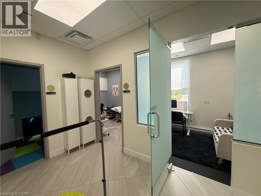 51 Benton Street, Kitchener, Ontario  N2G 3H1 - Photo 6 - 40850267