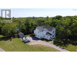 98 Victoria Street W, Amherst, Nova Scotia
