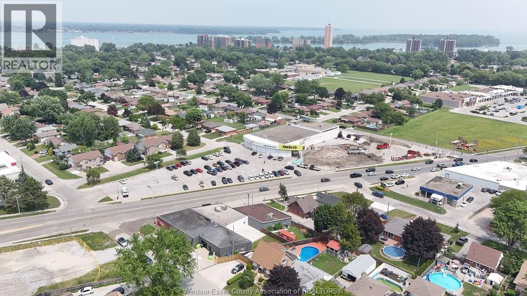 8031 Wyandotte Street East, Windsor, Ontario N8S 1T2 - Photo 24 - 26017743