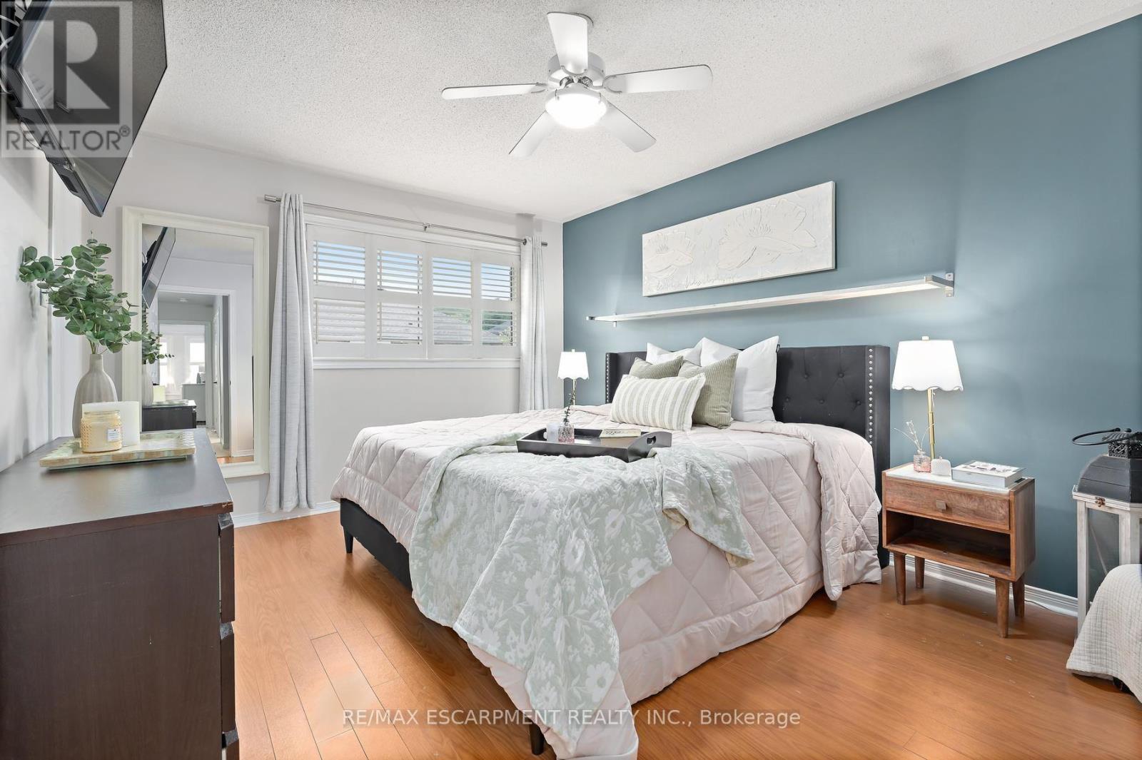 5111 Silvercreek Drive, Burlington, Ontario  L7L 6K5 - Photo 20 - W13594022