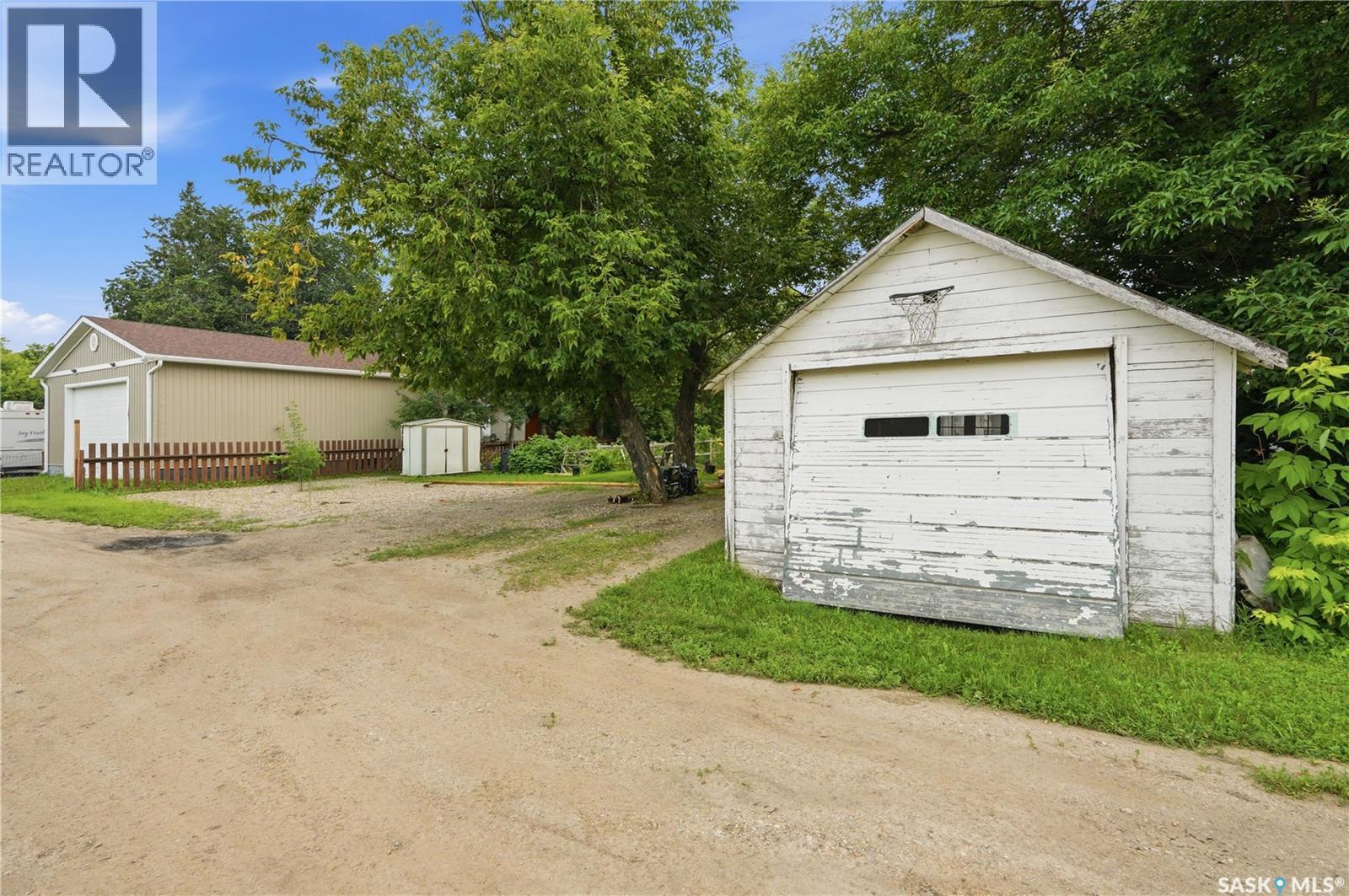 305 2nd Avenue, Borden, Saskatchewan  S0K 0N0 - Photo 53 - SK043353