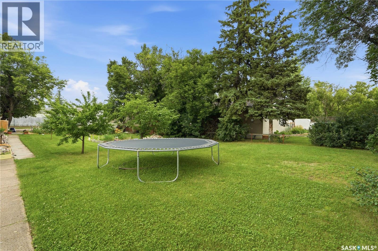 305 2nd Avenue, Borden, Saskatchewan  S0K 0N0 - Photo 58 - SK043353