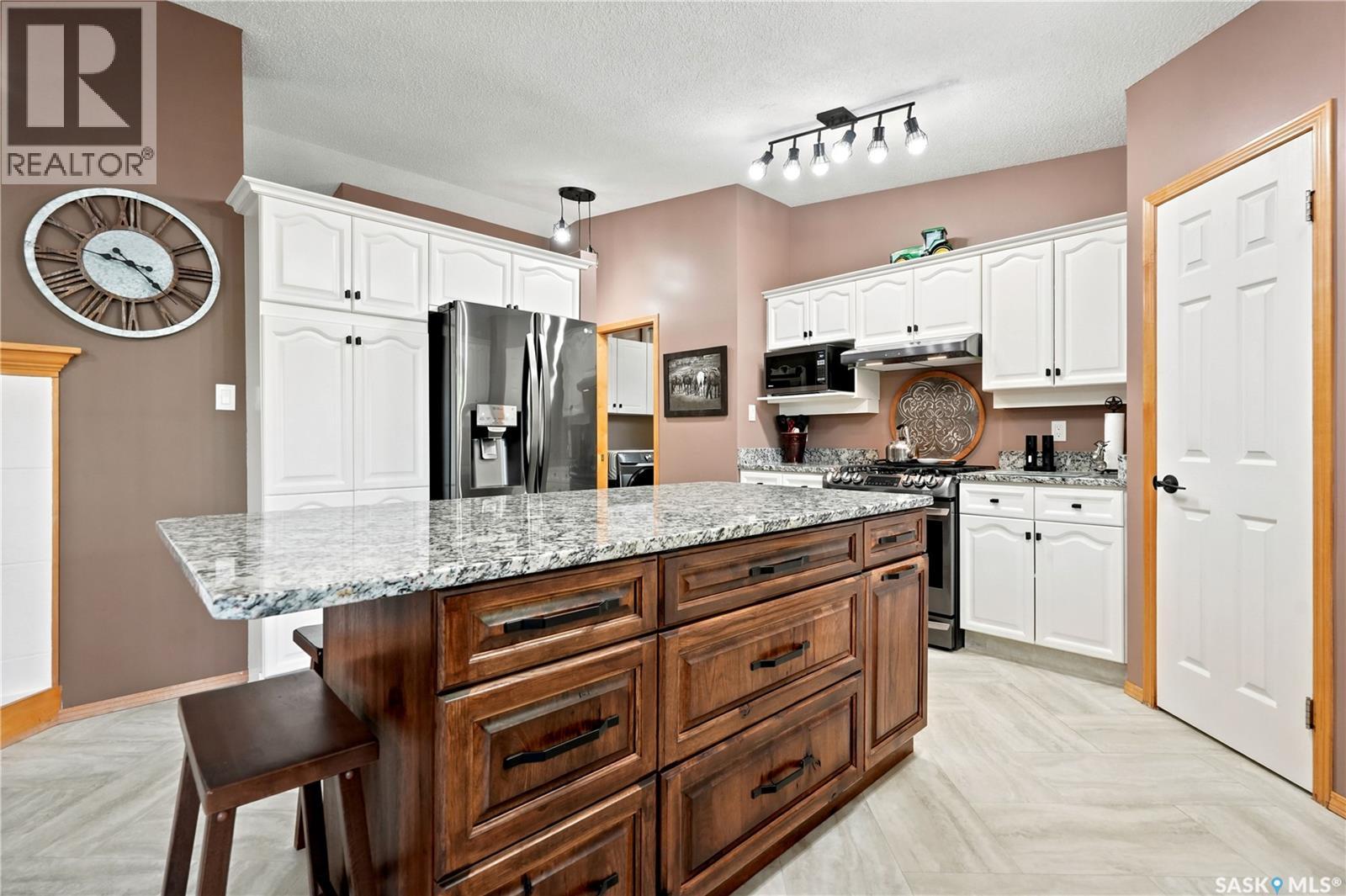 12 Stern Place, Edenwold Rm No.158, Saskatchewan  S4L 1B2 - Photo 4 - SK043305