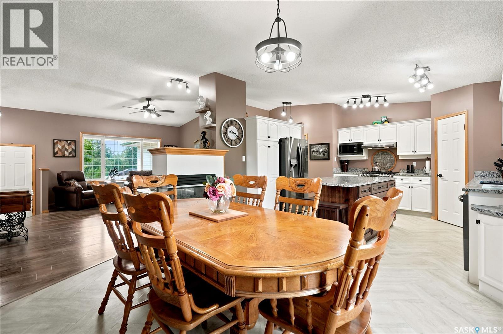 12 Stern Place, Edenwold Rm No.158, Saskatchewan  S4L 1B2 - Photo 8 - SK043305