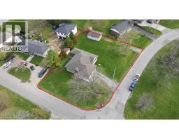 80 LISTER Avenue, Hamilton, Ontario