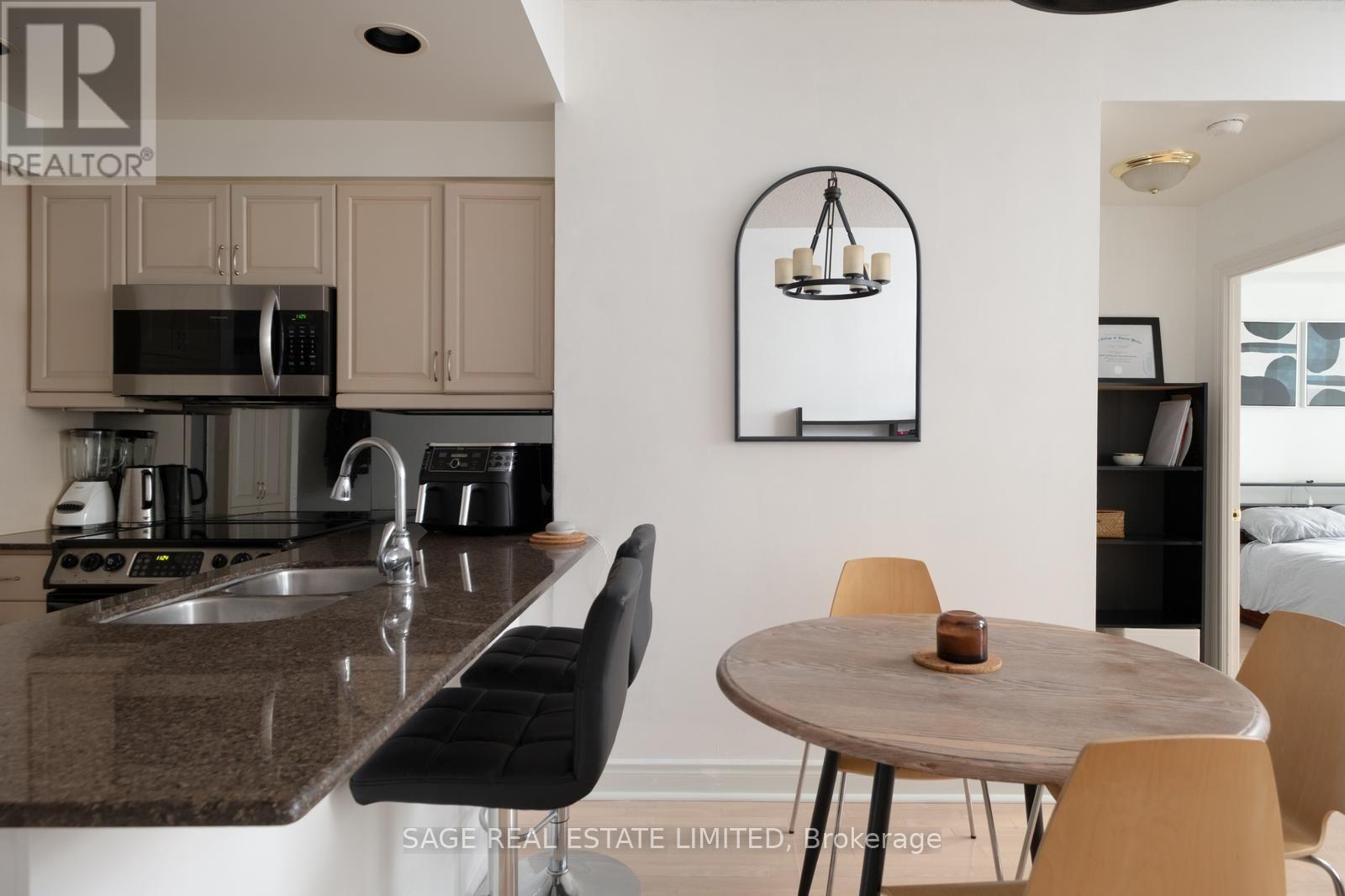1507 - 1101 Leslie Street, Toronto (Banbury-Don Mills), Ontario  M3C 4G3 - Photo 10 - C13594136