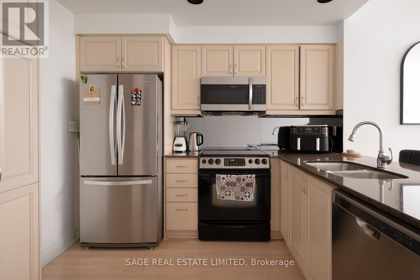 1507 - 1101 Leslie Street, Toronto (Banbury-Don Mills), Ontario  M3C 4G3 - Photo 8 - C13594136